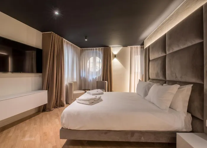 Brera Luxury Apartment Near Duomo With Wifi